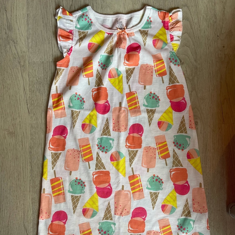 PJ nightgown brand new never worn